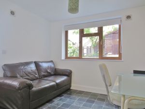 Living Room- click for photo gallery